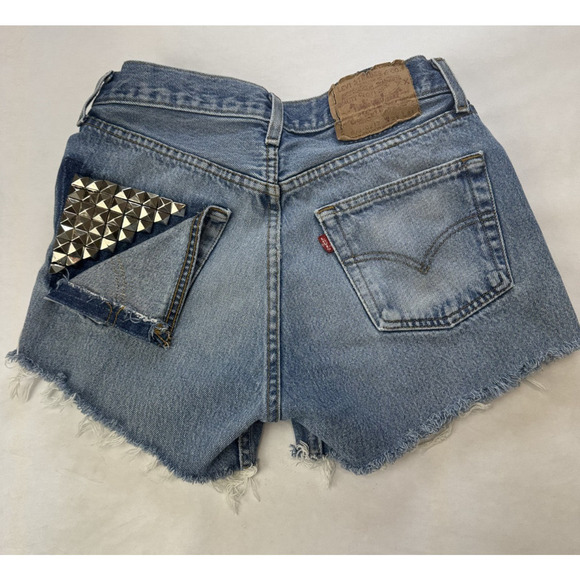 Grunge Vintage Levi's 501 Cut-Off Shorts Distress Embellished Size 29 Button Fly - Picture 1 of 14